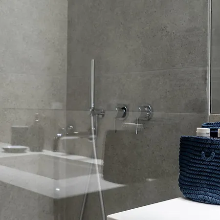 Apartment Stylish Koukaki - Greecing Athens